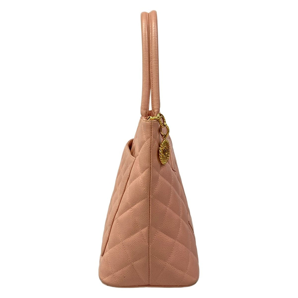 Chanel Tote Reissue Light Pink — view 2