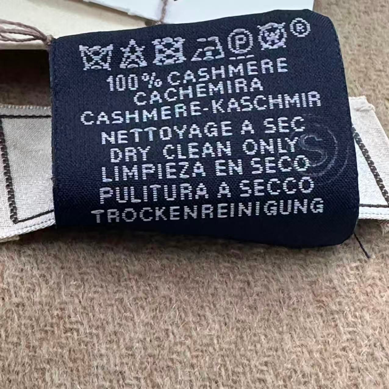 Hermes Scarf Recto Verso Cashmere Embroidery Logo Brown — view 8