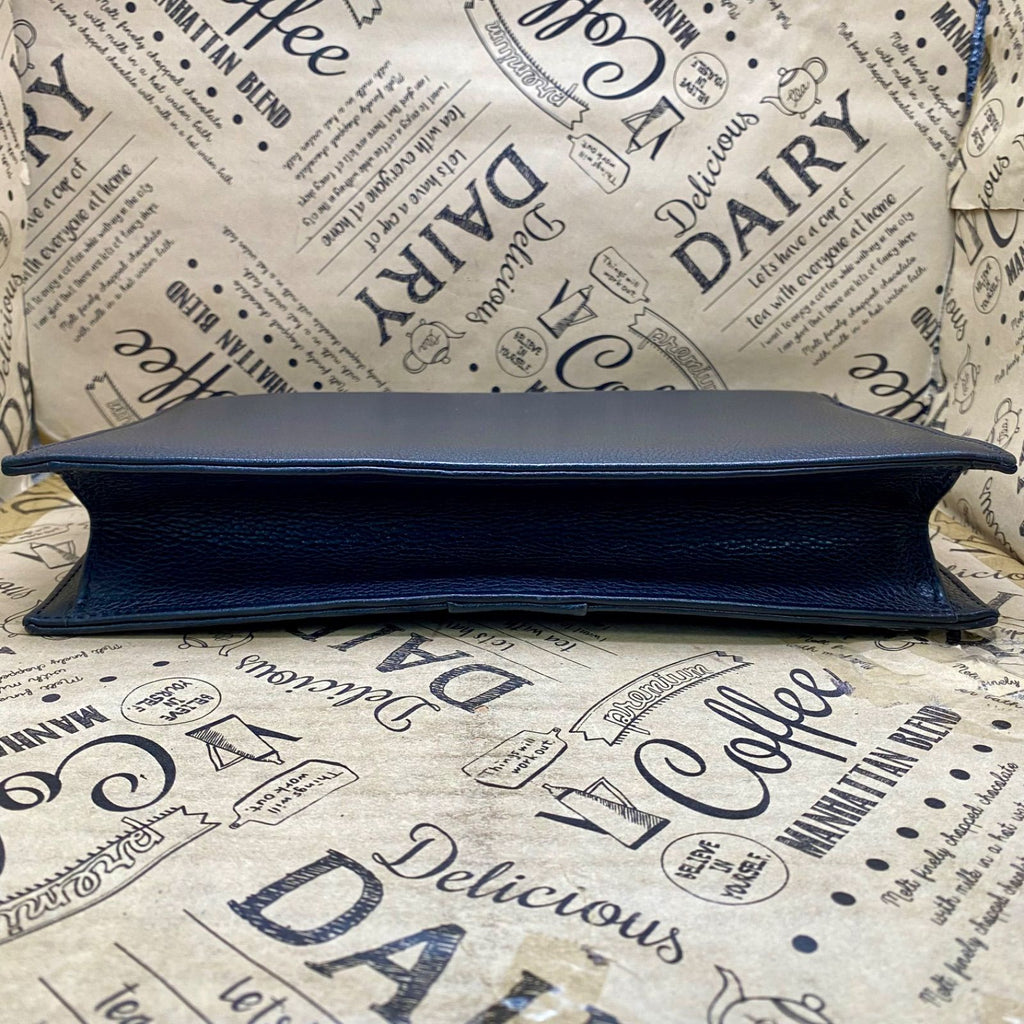 Saint Laurent Clutch Second Handbag Leather Black Pouch — view 4