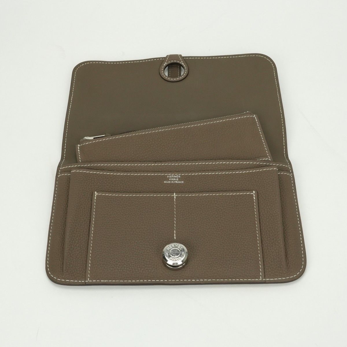 Hermes Dogon GM Duo Wallet Taurillon Clemence Etoupe Gray Silver — view 5