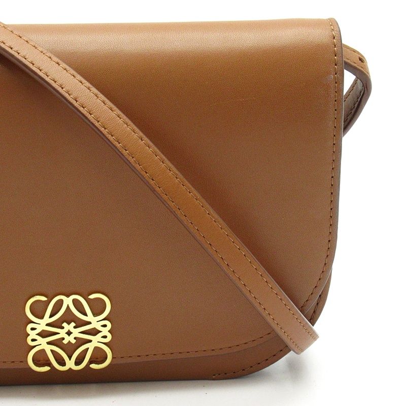 Loewe Goya Accordion Clutch Calf Shoulder Bag — view 2