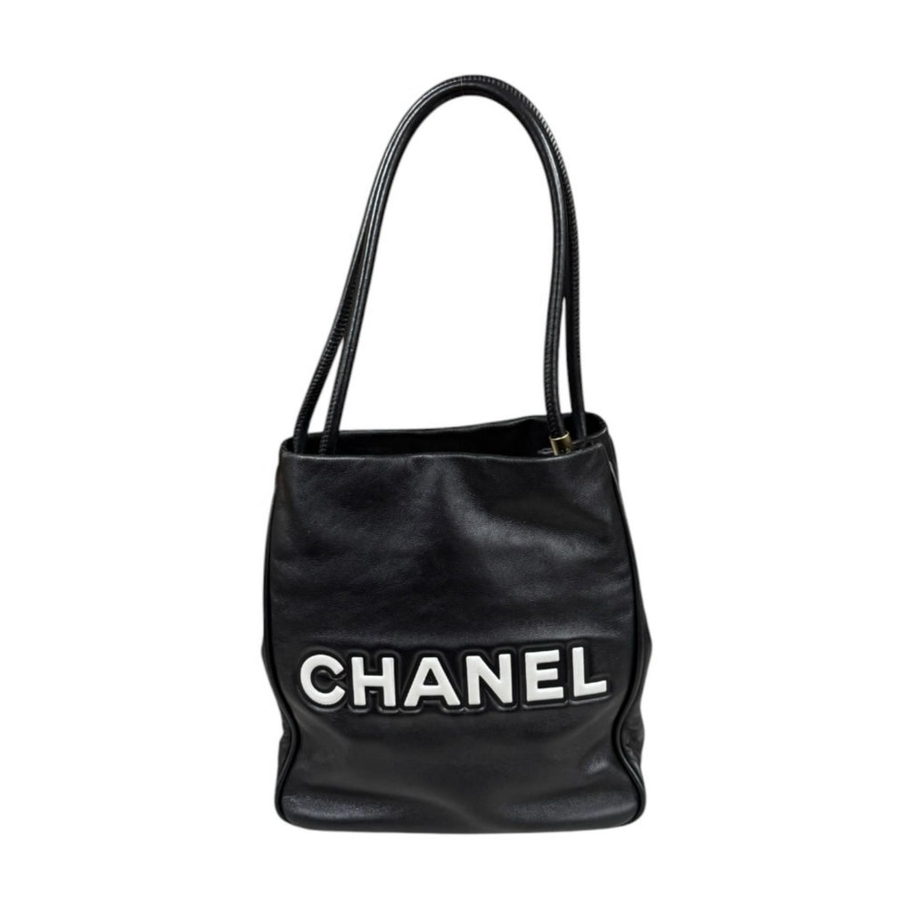 Chanel Camellia Tote Leather Black — view 3