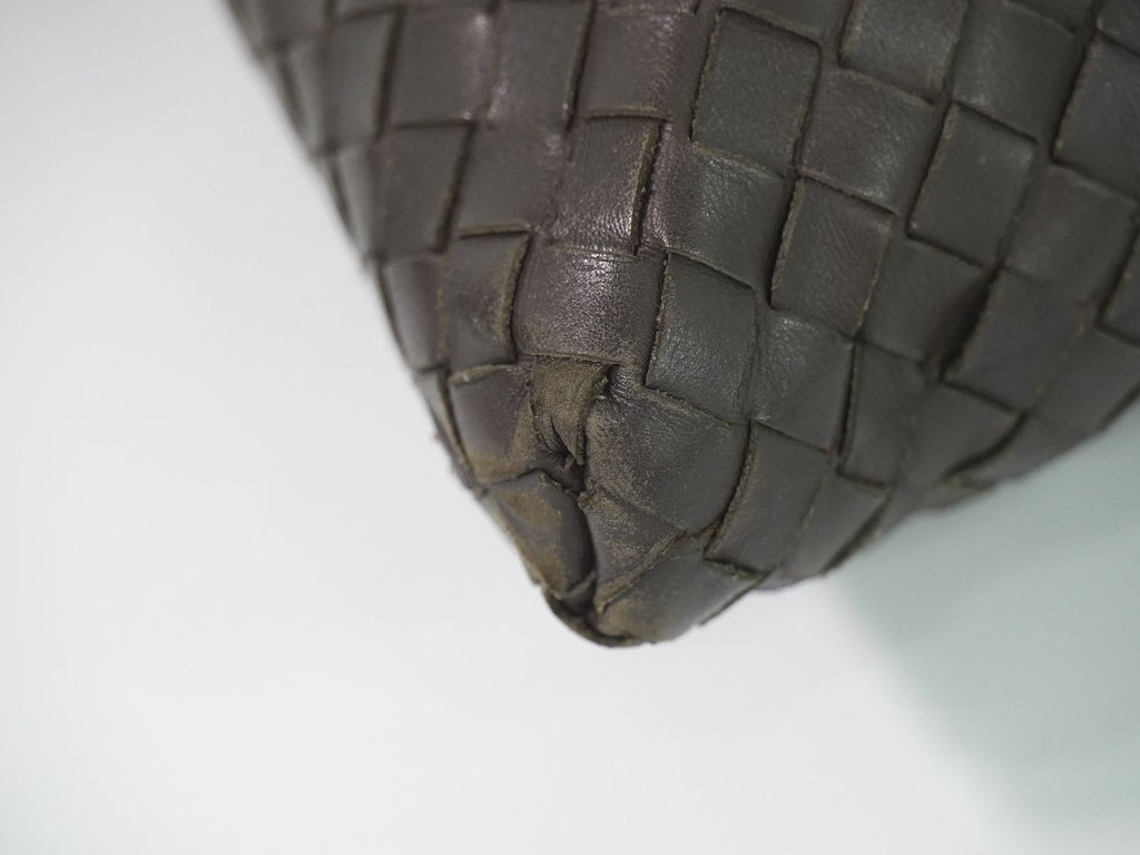 Bottega Veneta Intrecciato Shoulder Bag Pochette Leather Brown — view 7