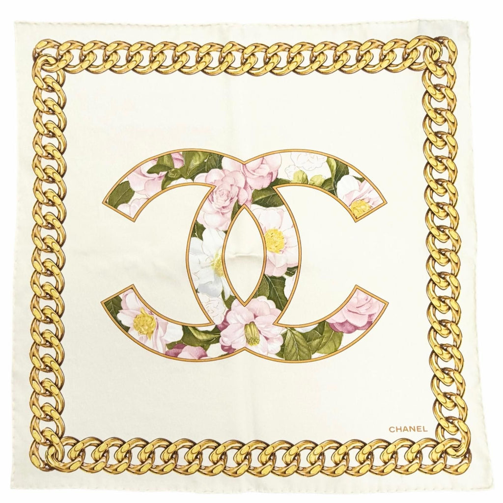 Chanel 122100 Scarf Beige