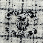 Chanel 2025/26 231000 Scarf — view 6