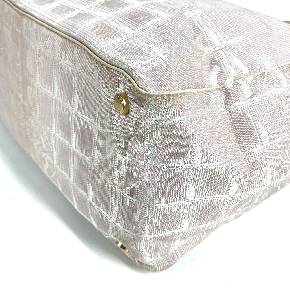 Chanel Tote New Travel Line Leather Nylon Beige — view 6