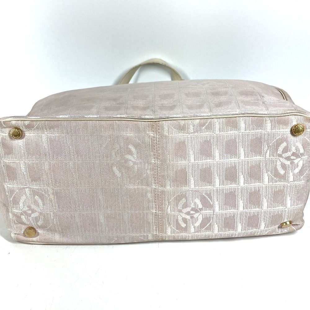 Chanel Tote New Travel Line Leather Nylon Beige — view 5