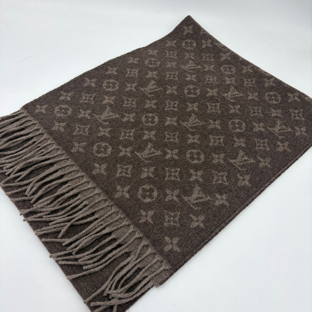 Louis Vuitton Echarpe Monogram Gradient Scarf Cashmere Brown — view 3