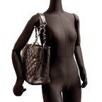 Chanel Tote Black — view 9