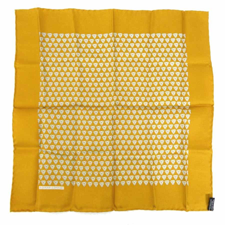 Hermes Scarf Petit Carre — view 2