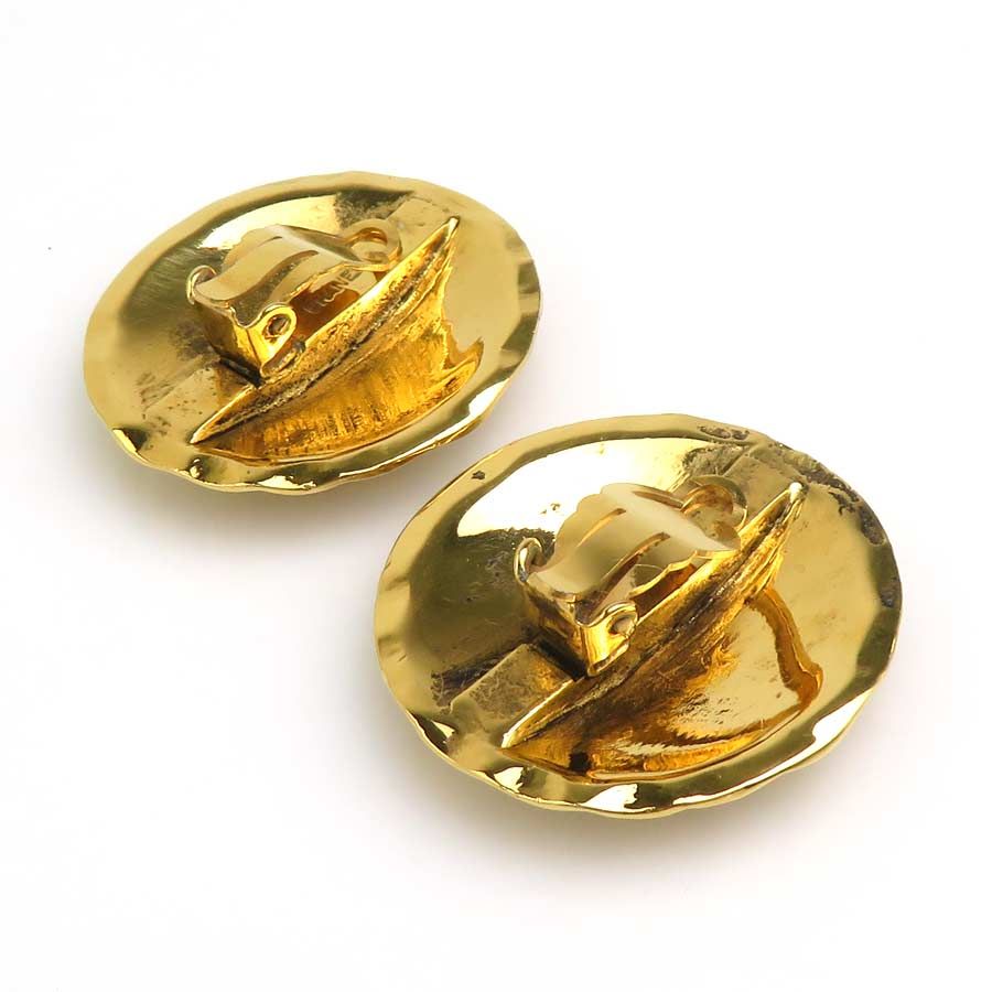 Chanel Earrings CC Logo — view 6