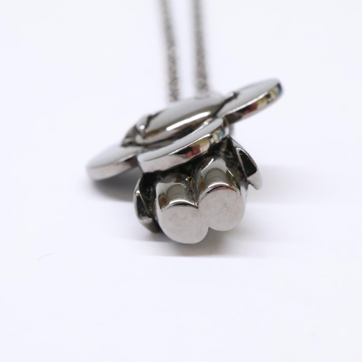 Louis Vuitton Vivienne Necklace — view 4