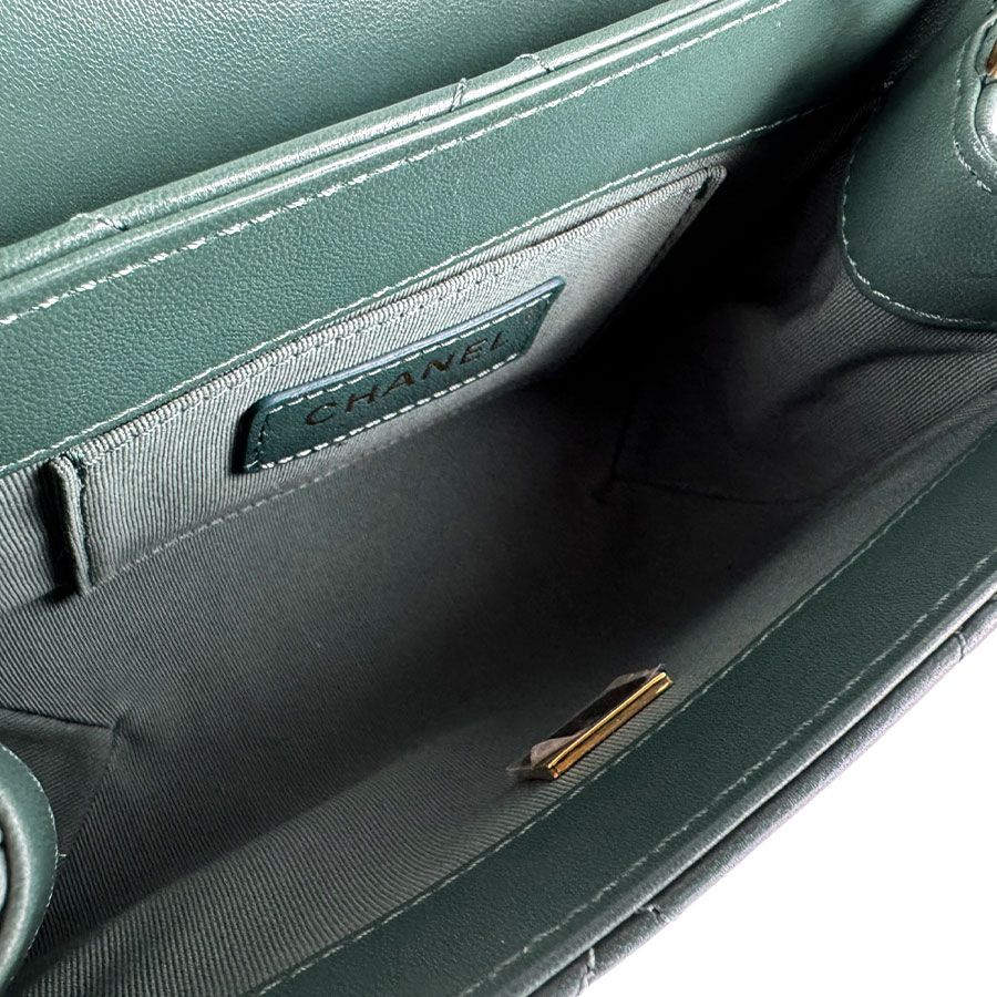 Chanel Shoulder Bag Green — view 5