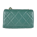 Chanel Shoulder Bag Green — view 3