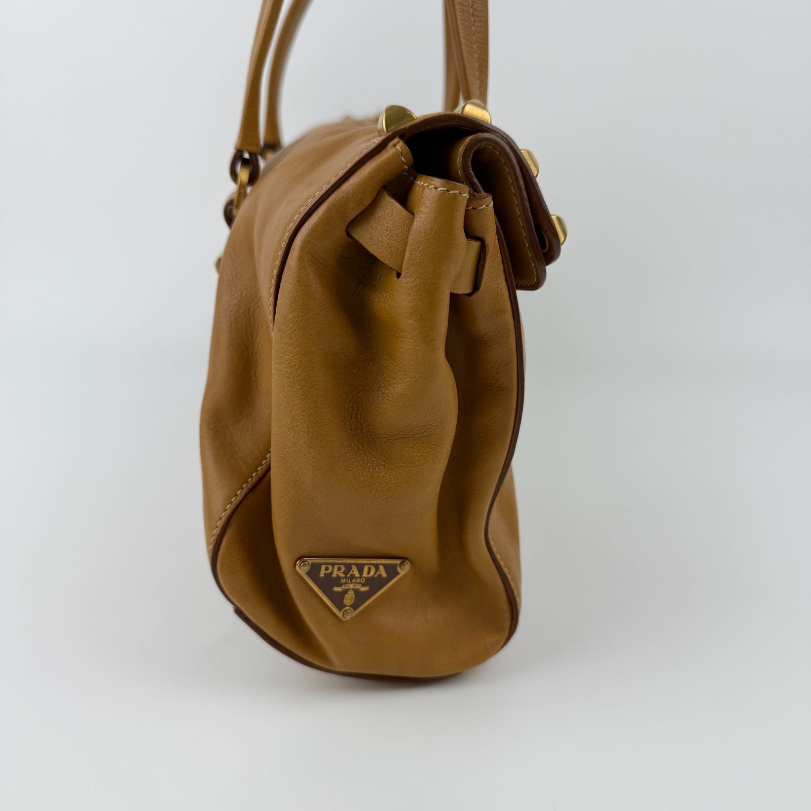 Prada Shoulder Bag Tote Leather Camel Brown Gold Vintage — view 5