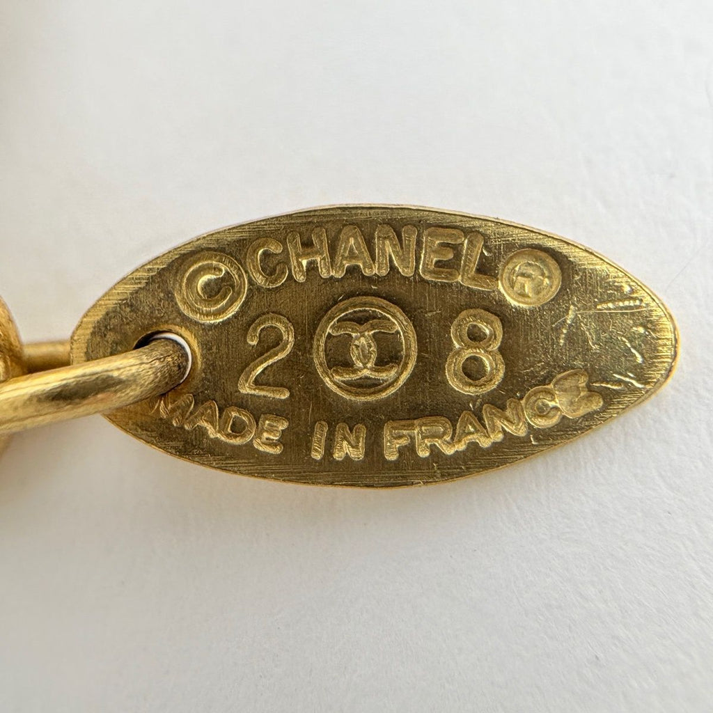 Chanel CC Logo Bracelet Gold Plated — view 6