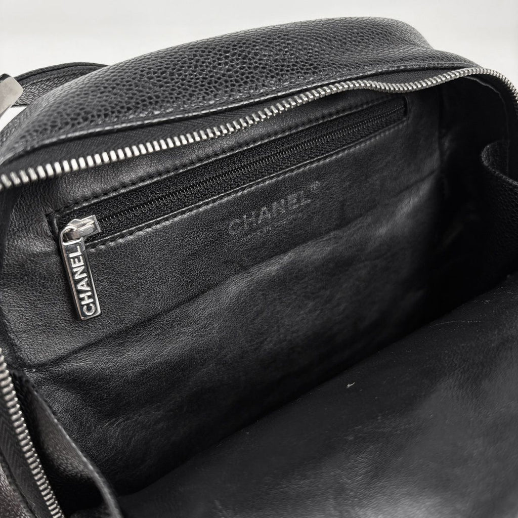 Chanel CC Logo Shoulder Bag Quilted Caviar Leather Black — view 6