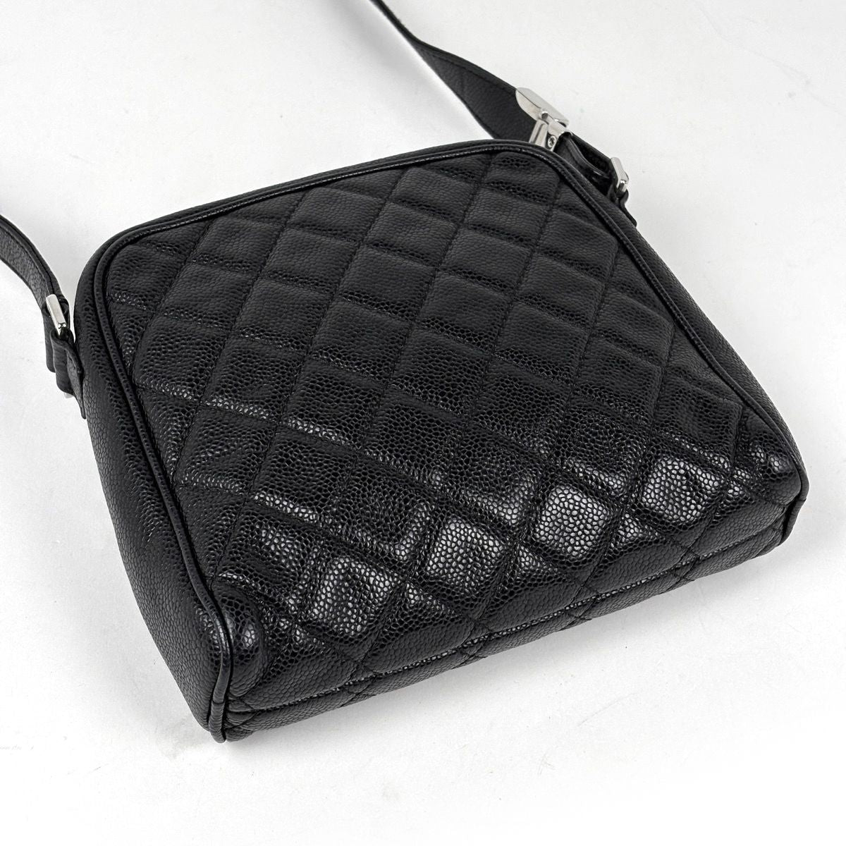 Chanel CC Logo Shoulder Bag Quilted Caviar Leather Black — view 2