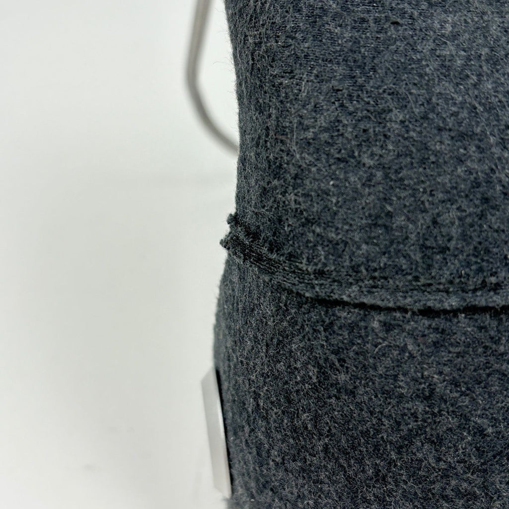 Chanel CC Logo Shoulder Bag Hip Fabric Gray — view 6