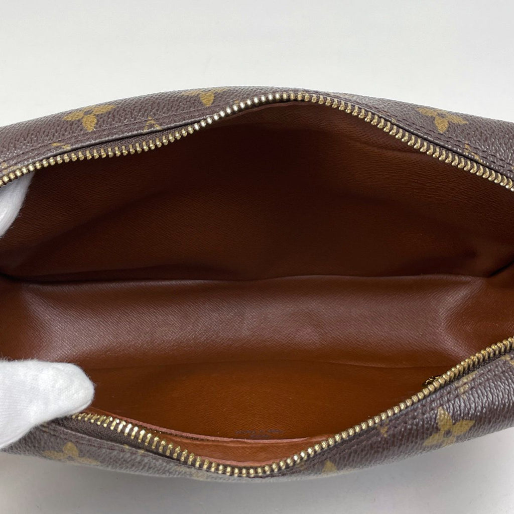 Louis Vuitton Trocadero 27 Shoulder Bag Monogram Brown — view 9