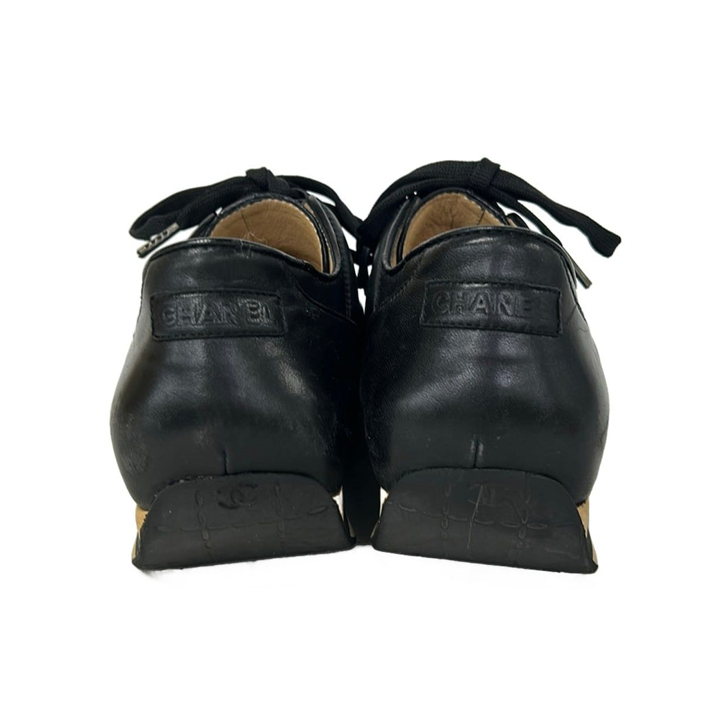Chanel Sneakers 6 B Black CC Logo — view 3