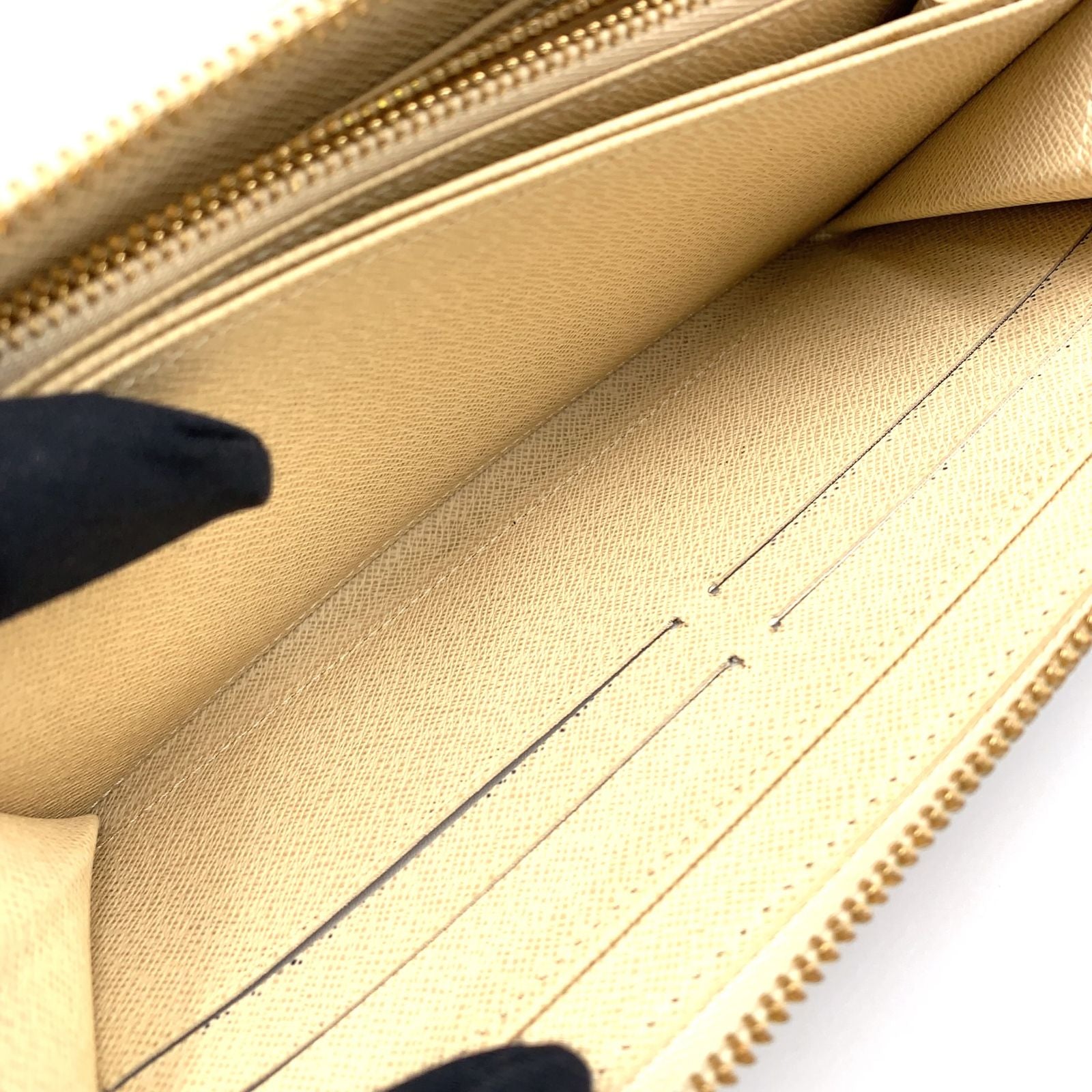 Louis Vuitton Zippy Wallet Damier Azur Leather White Round Gold — view 8