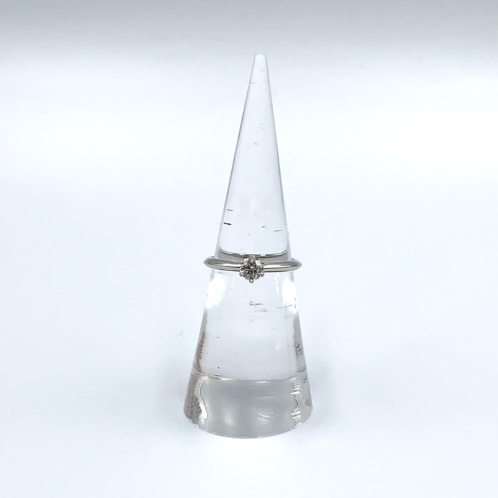 Tiffany & Co Solitaire Diamond Clear Platinum Ring — view 5