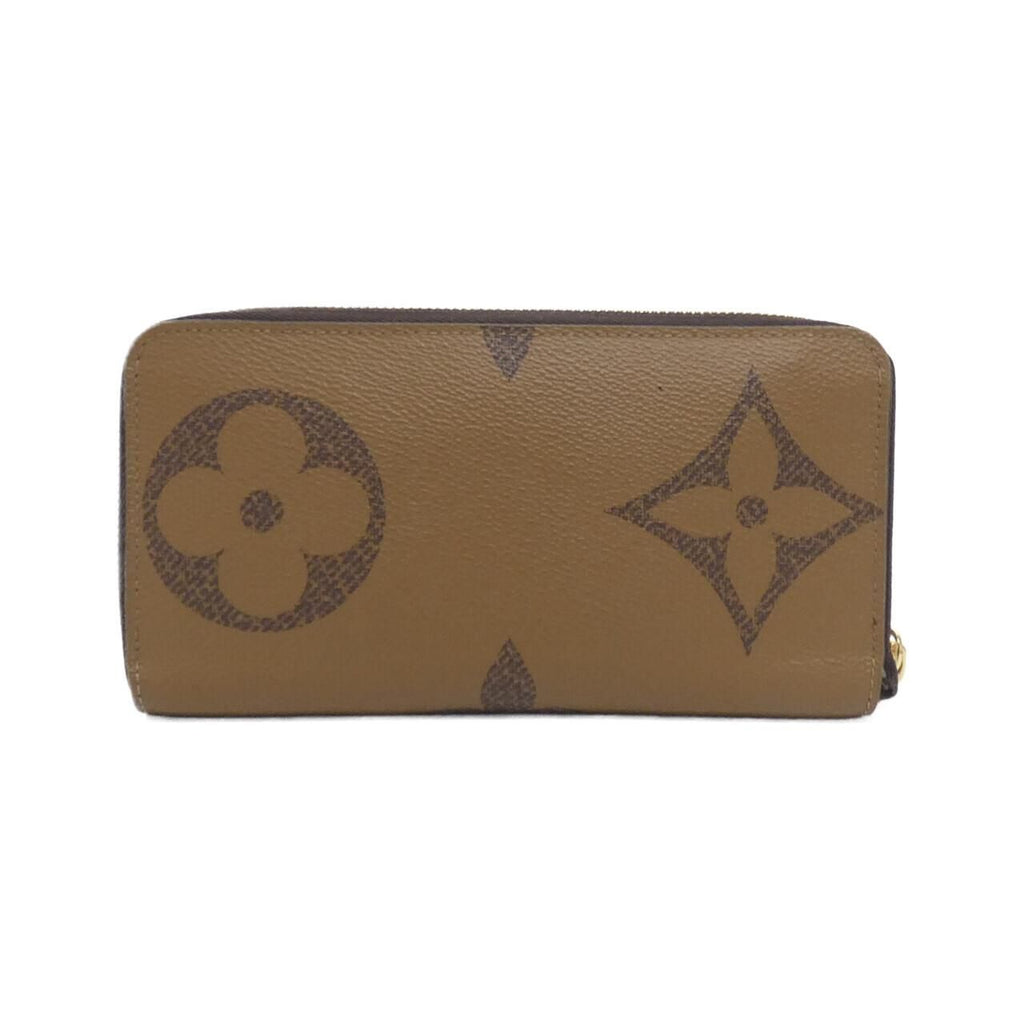 Louis Vuitton Monogram Giant Zippy Wallet — view 2