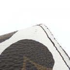 Louis Vuitton Monogram Pumpkin Dot Zippy Wallet — view 9