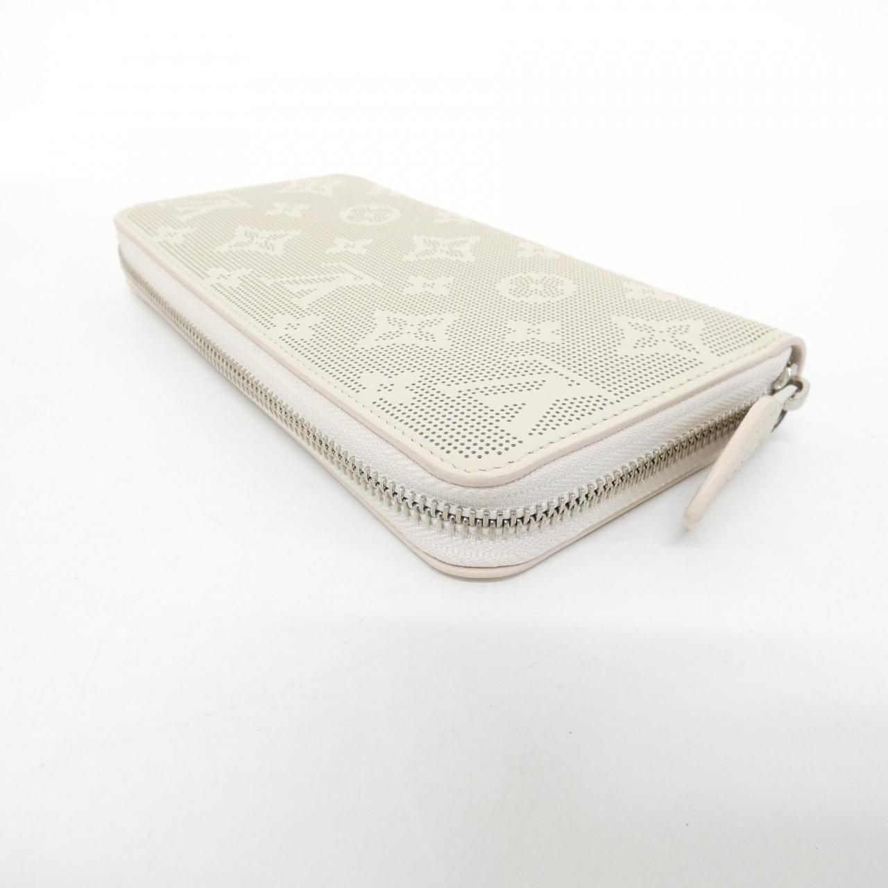 Louis Vuitton Mahina Zippy Wallet — view 2