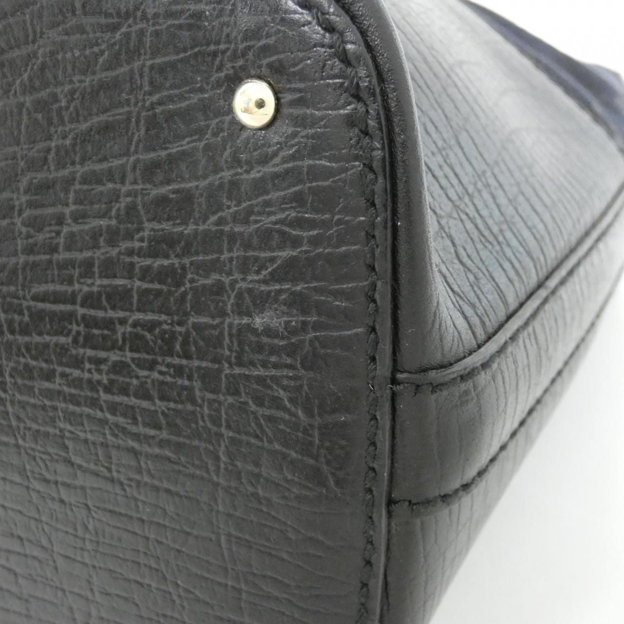 Gucci Bag Handbag Black — view 3