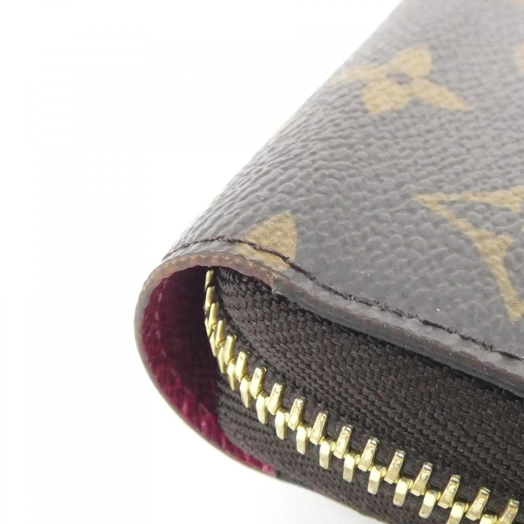 Louis Vuitton Monogram Zippy Wallet — view 4
