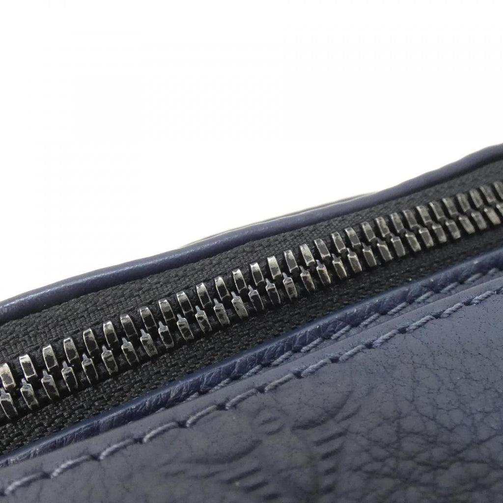 Louis Vuitton Monogram Shadow Rush Bum — view 4