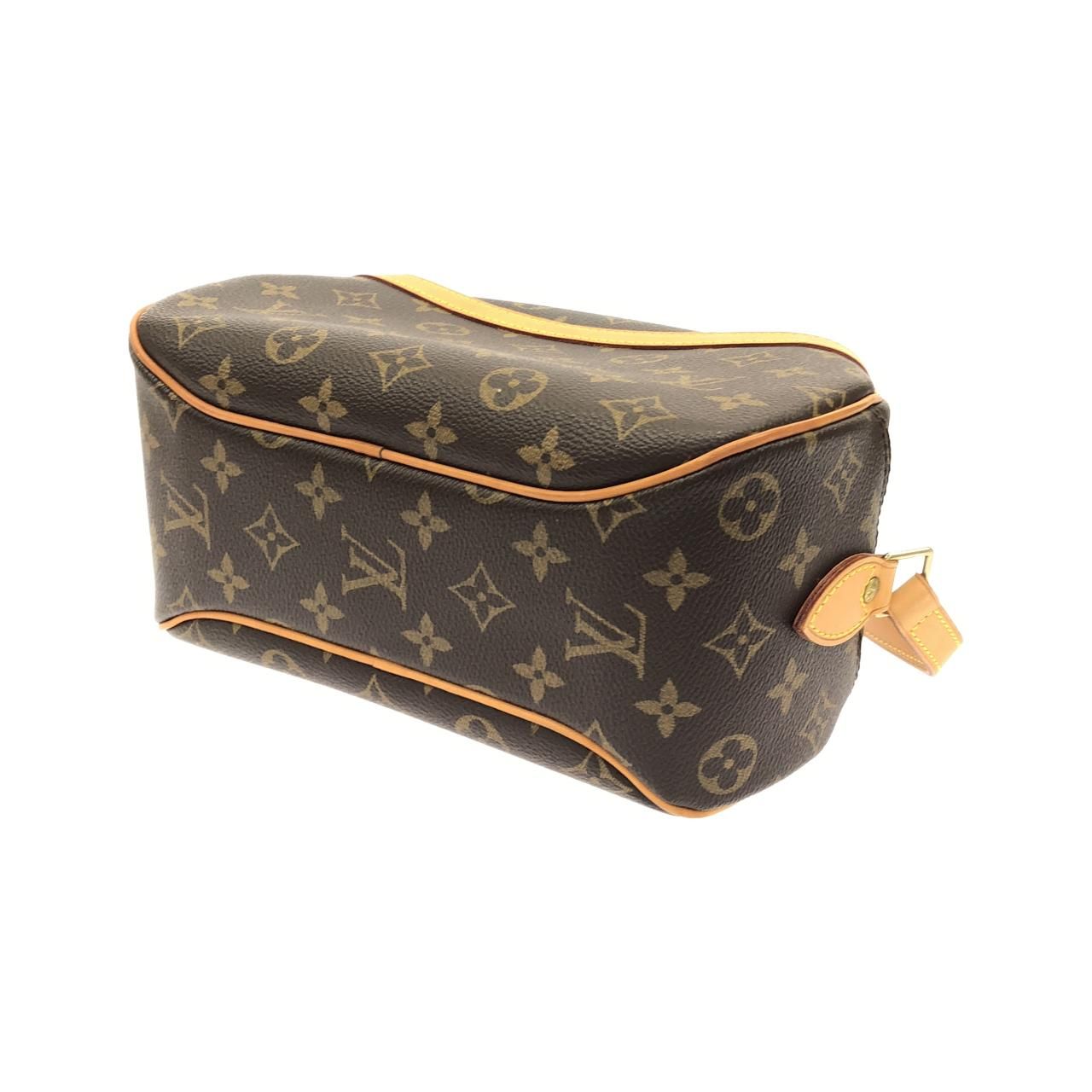 Louis Vuitton Monogram Blois Shoulder — view 3