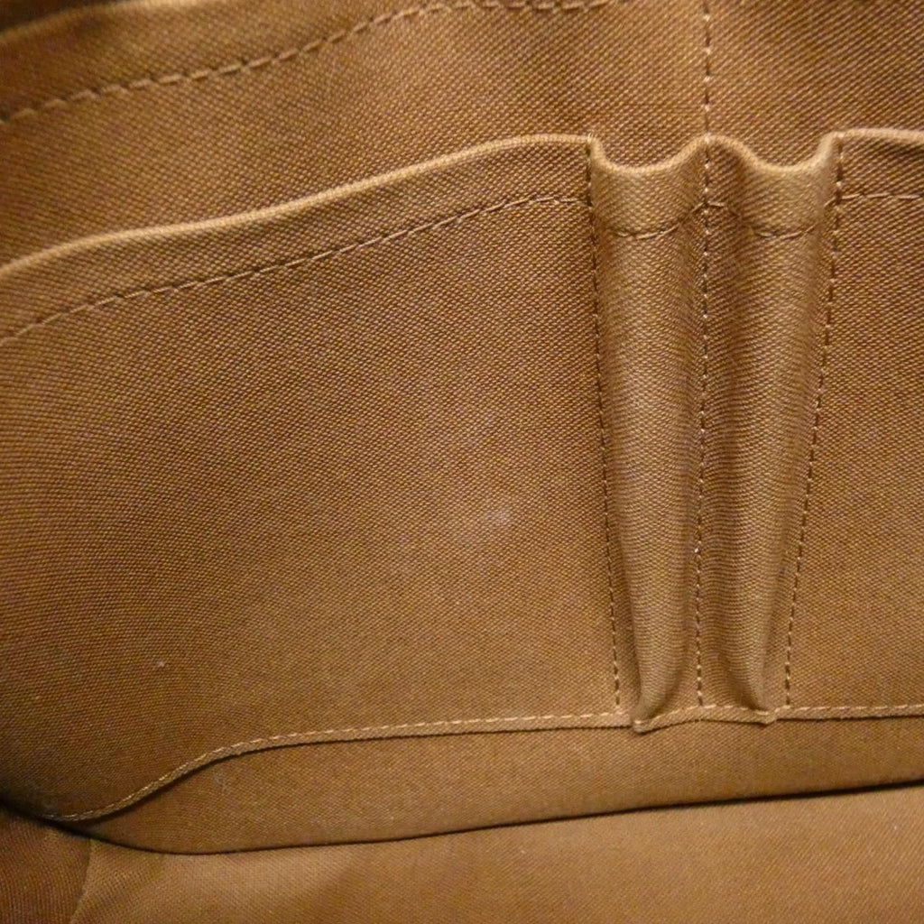 Louis Vuitton Vintage Monogram Messenger Bob le Shoulder — view 8