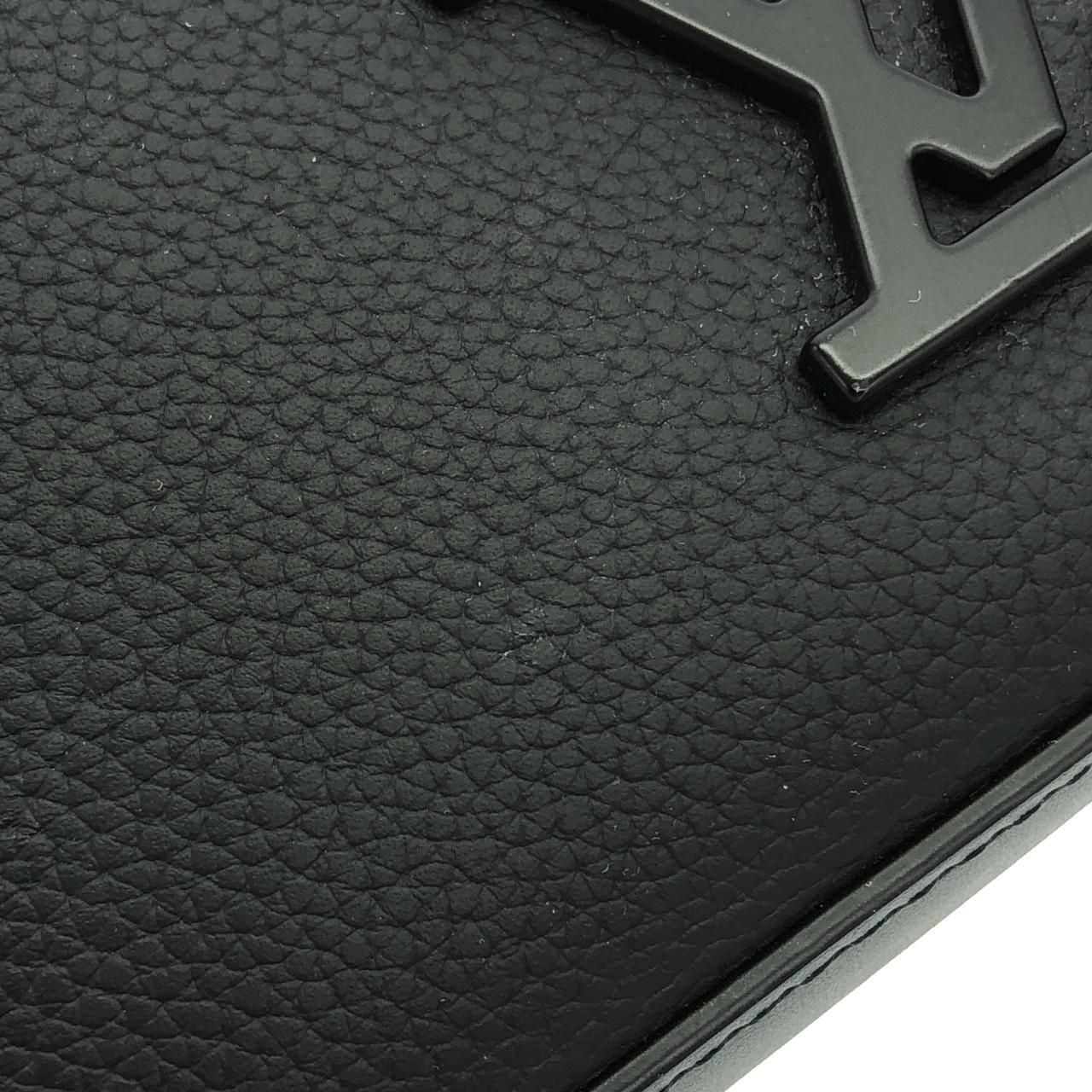 Louis Vuitton LV Aerogram Takeoff Pouch — view 5