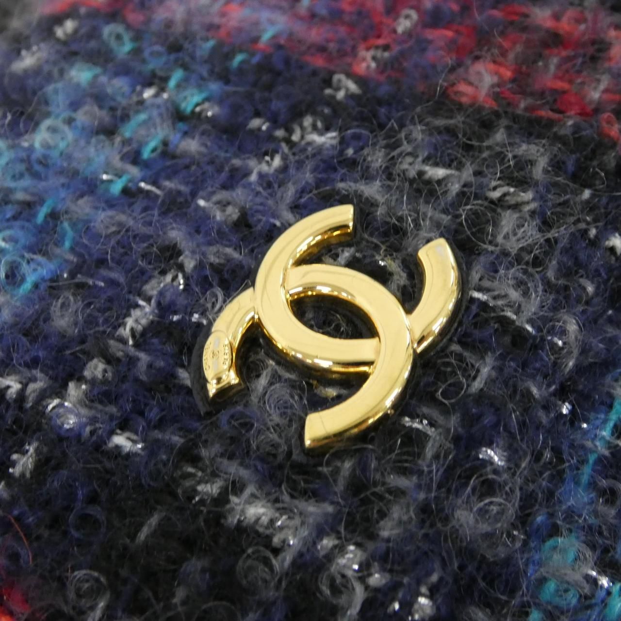 Chanel Shoulder Bag Navy — view 4