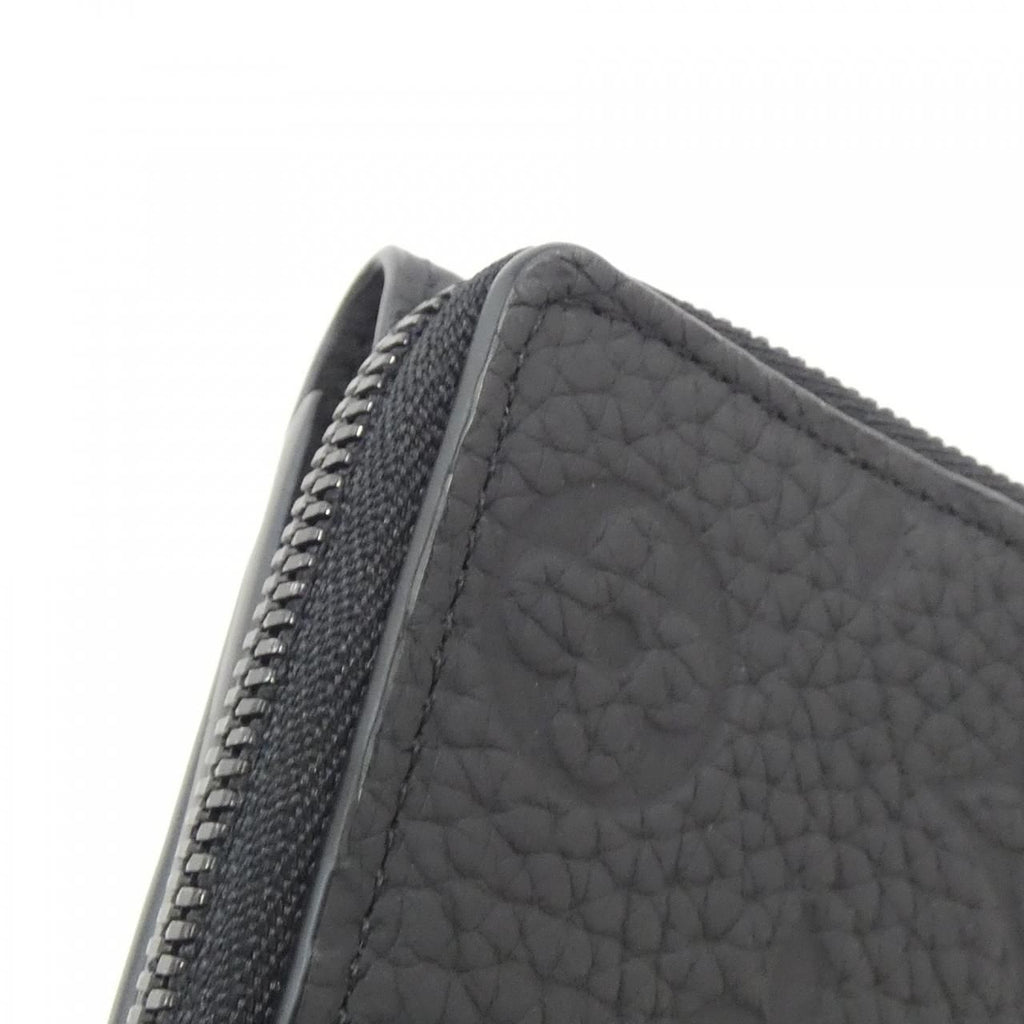 Louis Vuitton Taurillon Monogram Portefeuille Pilot Wallet — view 5