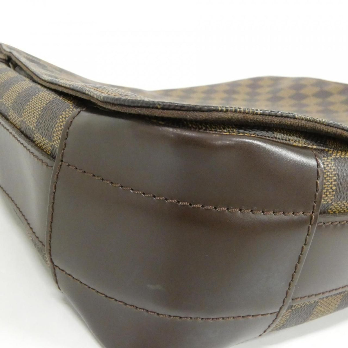 Louis Vuitton Damier Bastille Shoulder — view 4