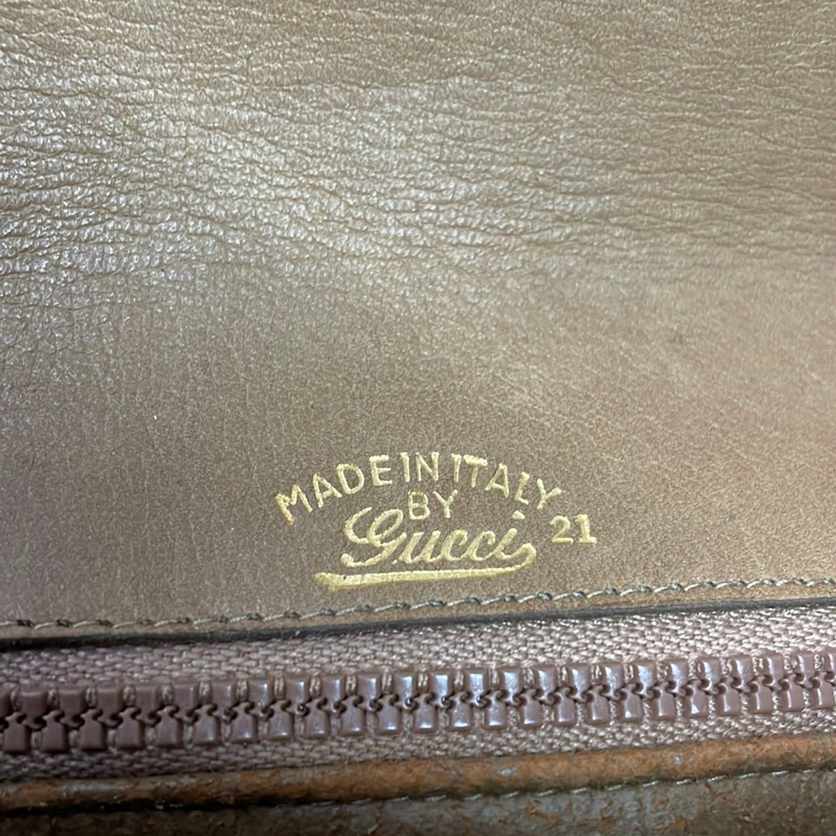 Gucci Shoulder Bag Micro GG Vintage Beige Brown Leather — view 9
