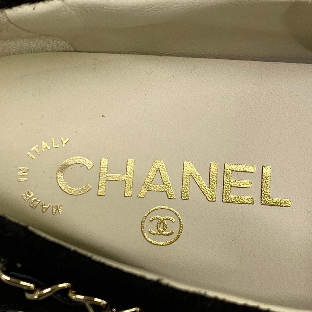 Chanel Shoes 36.5 C Black Chain Cruise Collection Show — view 9
