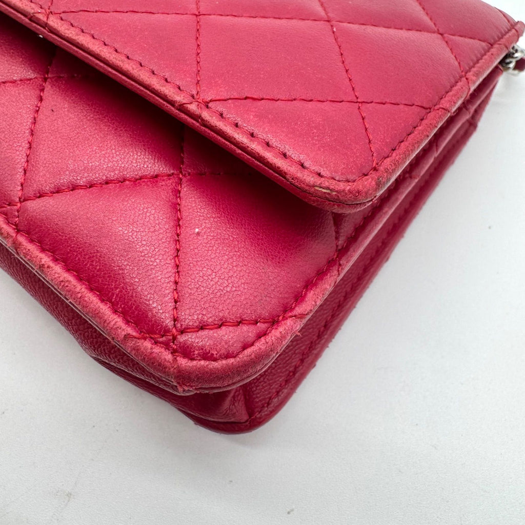 Chanel First Come Served Chain Wallet Lambskin Quilted CC Logo Shoulder — view 8
