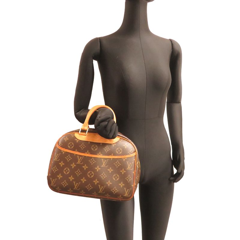 Louis Vuitton Handbag Brown — view 9