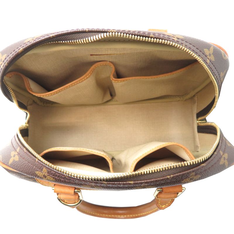 Louis Vuitton Handbag Brown — view 6