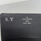 Louis Vuitton Business Card Holder Epi Envelop Noir — view 4