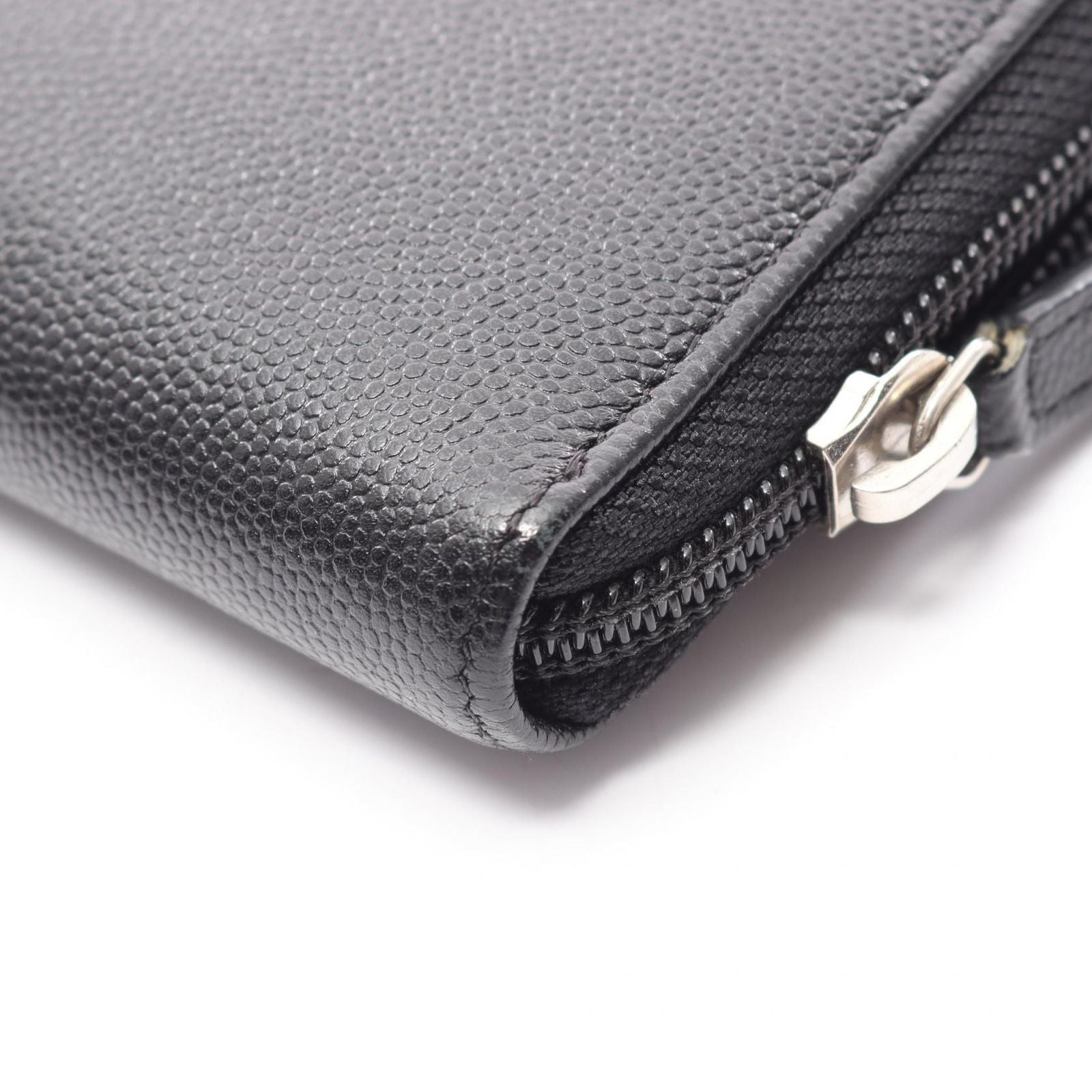 Chanel Round Wallet CC Logo Black Caviar Leather — view 8