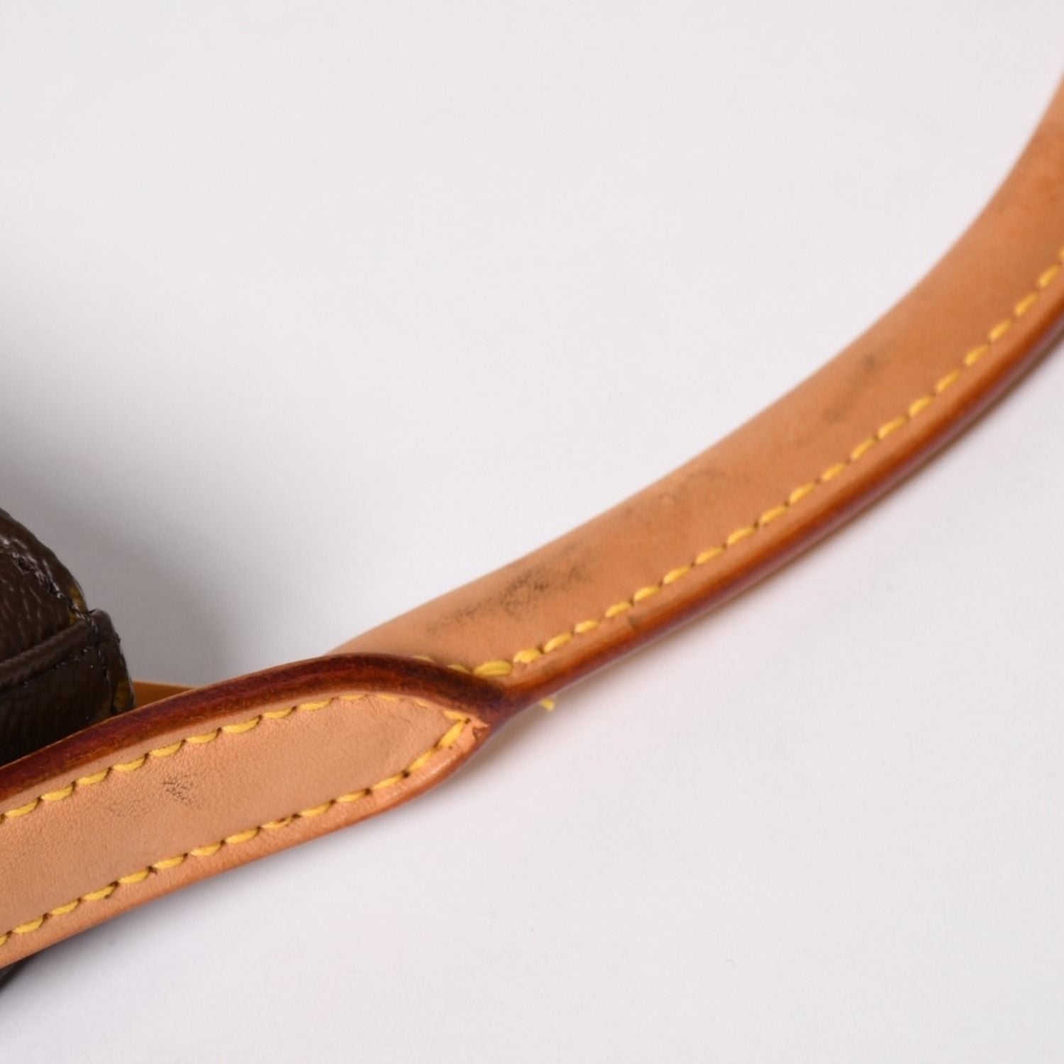 Louis Vuitton Looping MM Bag Monogram Leather Brown Gold — view 8