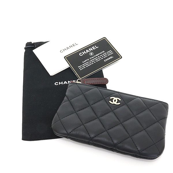 Chanel Classic Small Zip Pouch Lambskin Black Quilted Cosmetic Mini Wallet — view 5