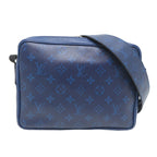 Louis Vuitton Messenger — view 2