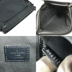 Louis Vuitton Shoulder Bag Sasha Taiga Leather Boreal Navy — view 8